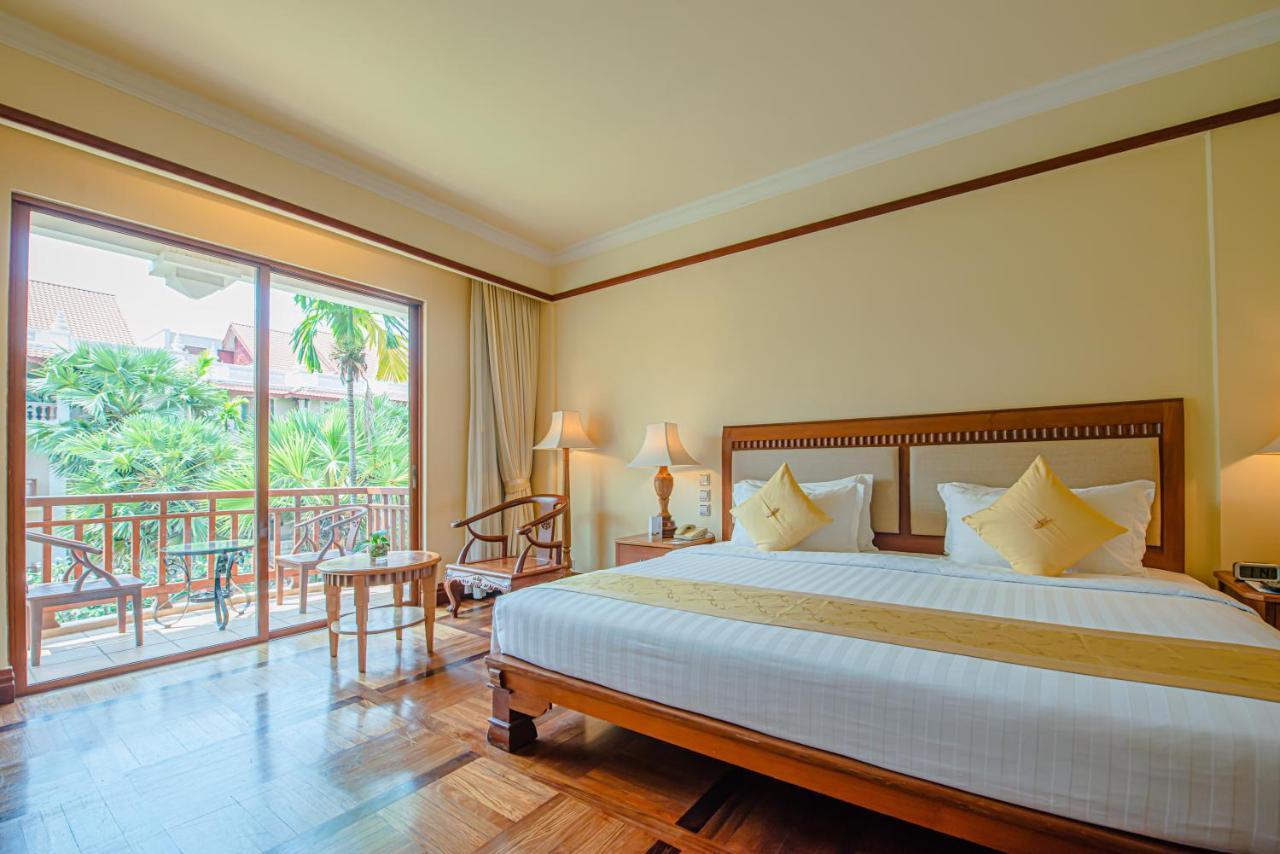 Sokha Angkor Resort Сиемрип Экстерьер фото